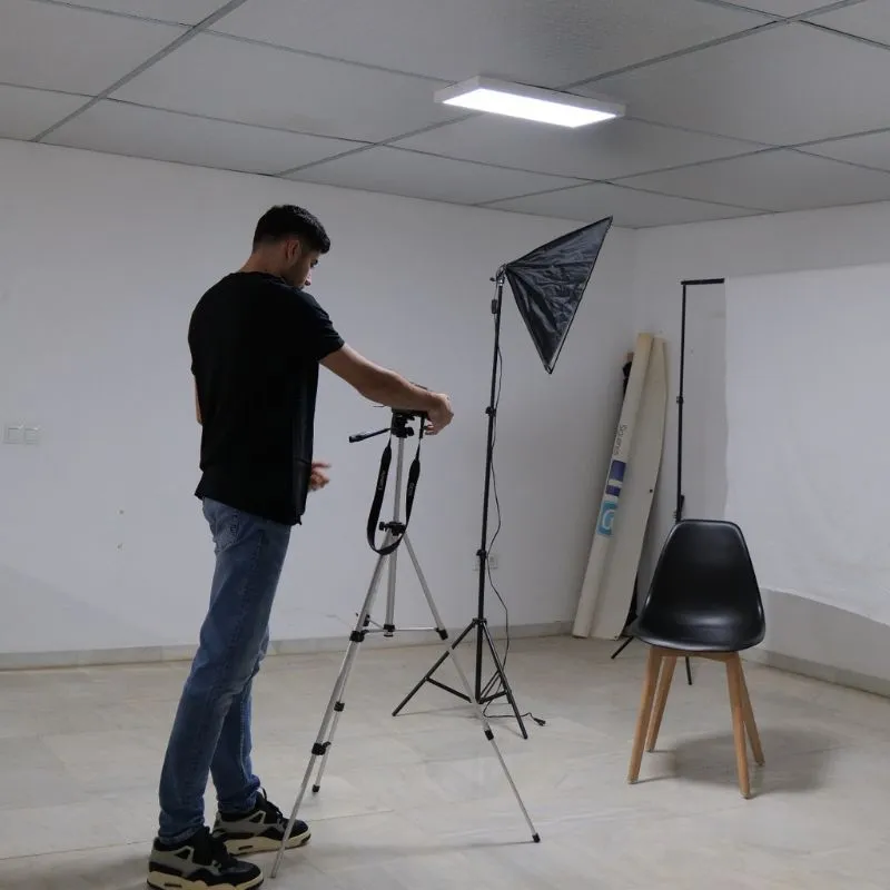 foto de ricardo pantaleon en estudio